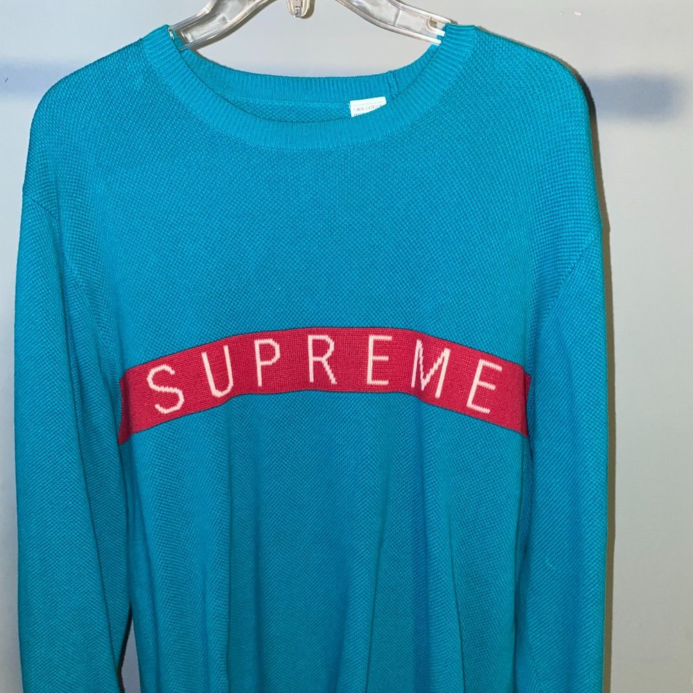 Supreme RED LOGO RARE CREWNECK GREAT CONDITION